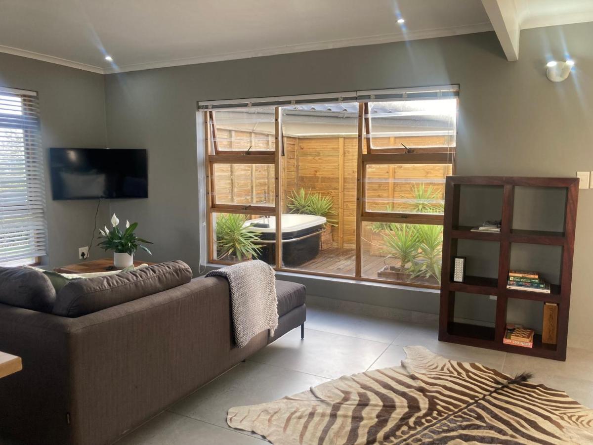 Becks At The Bay Loadshedding Free Villa Mosselbaai Buitenkant foto