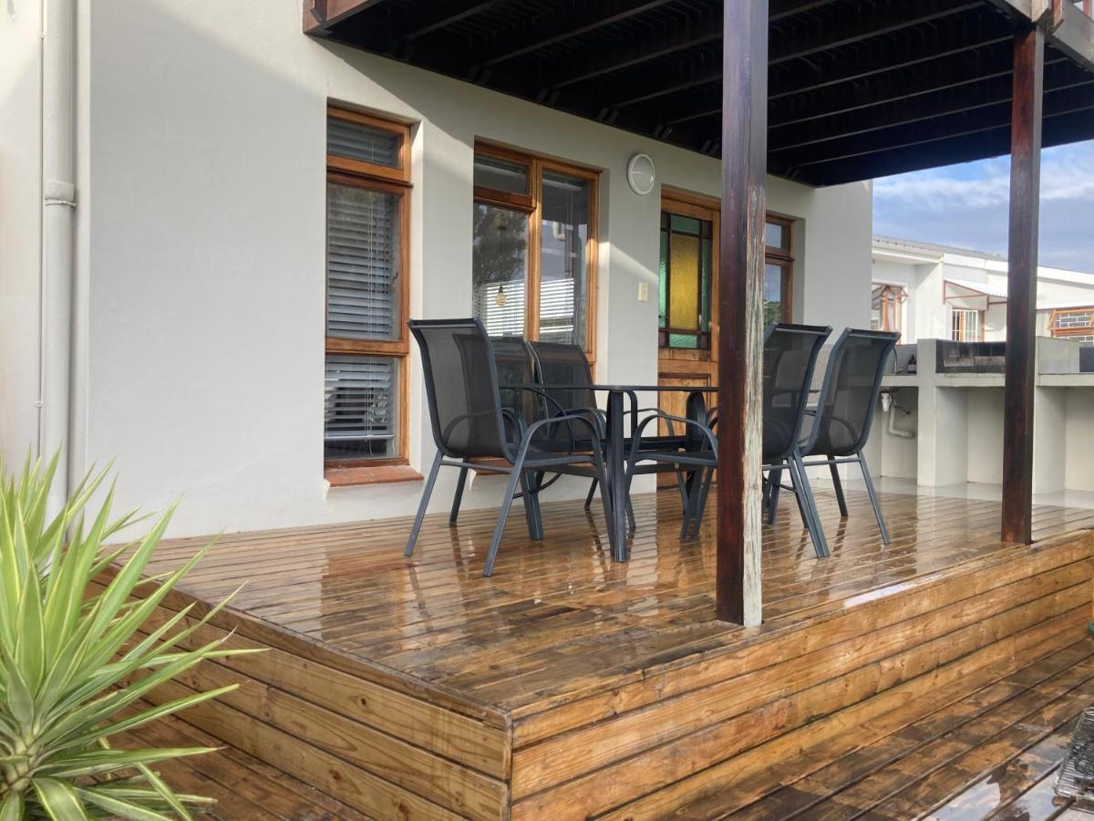 Becks At The Bay Loadshedding Free Villa Mosselbaai Buitenkant foto